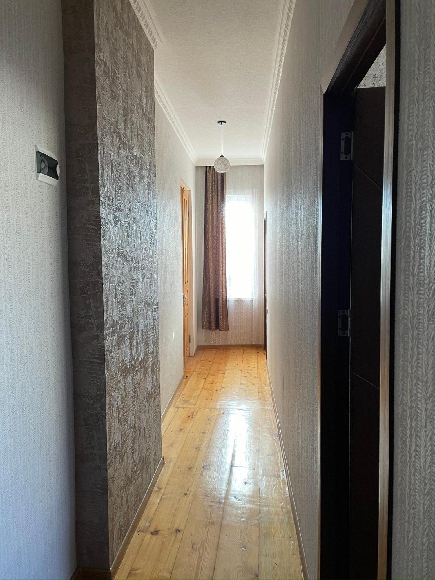 Elco Hotel Zugdidi Buitenkant foto